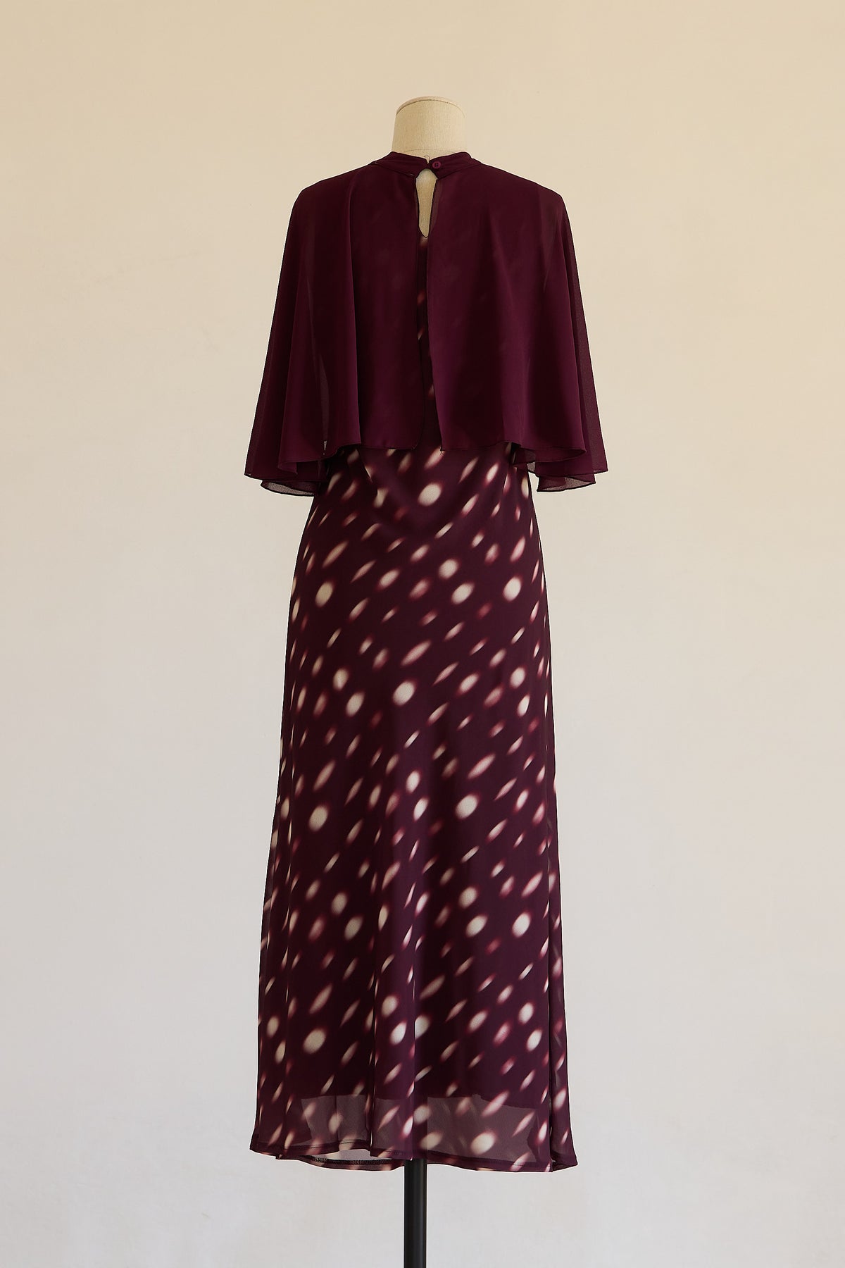 VESTIDO ISOLDE BURDEOS