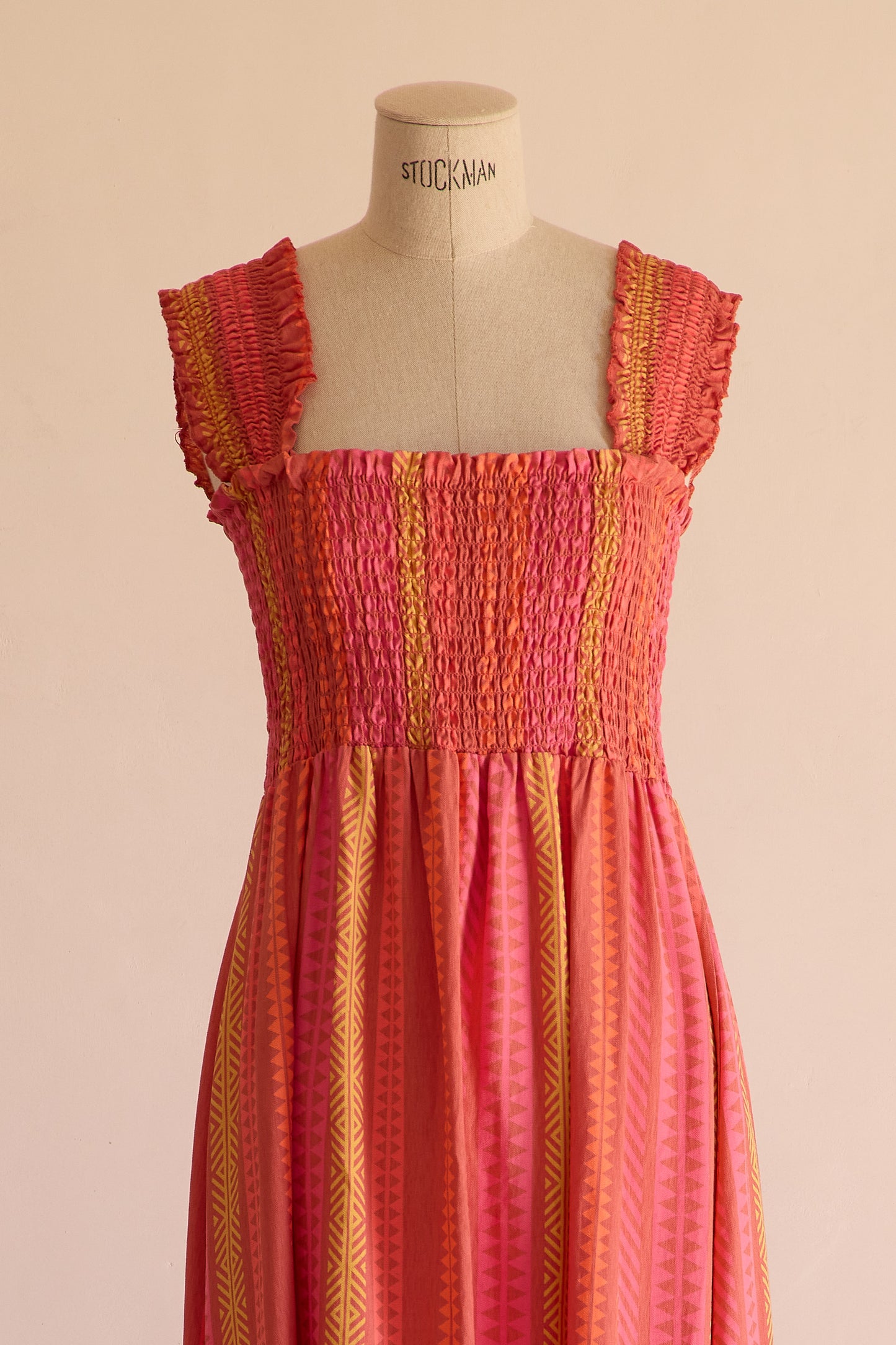 VESTIDO CORALINE