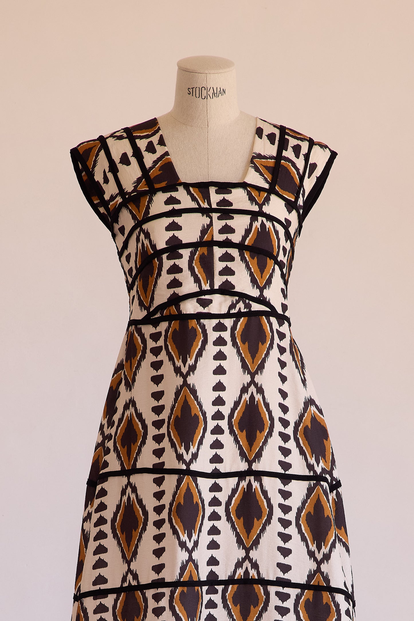 VESTIDO KENIA