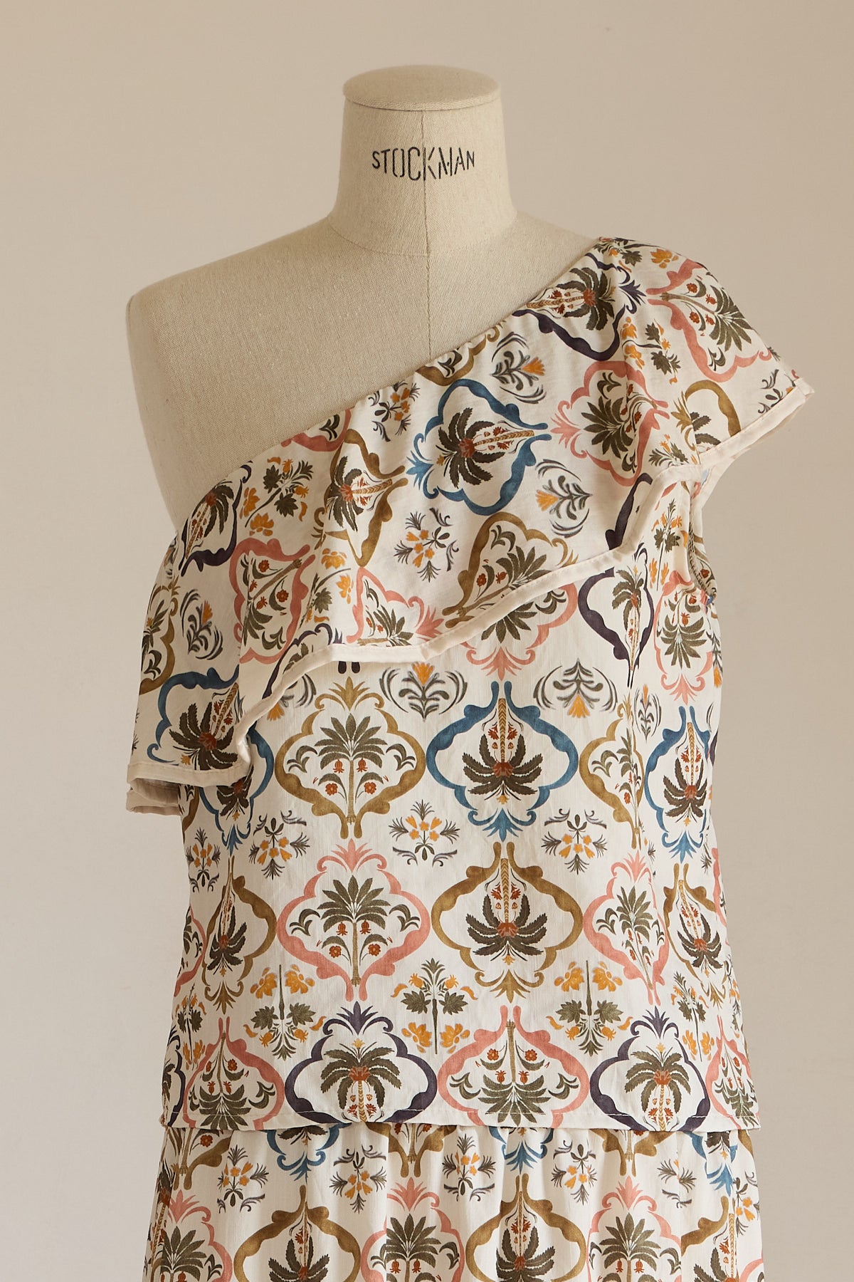 CONJUNTO DANIELA